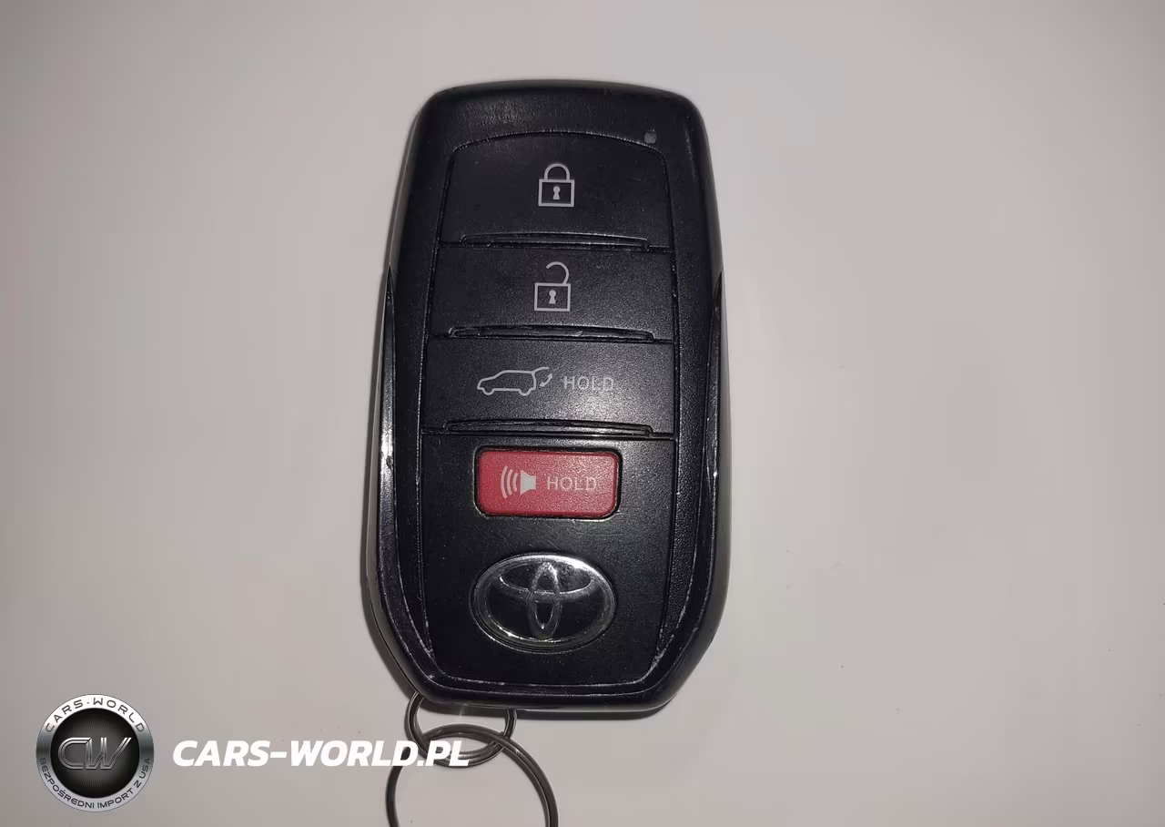 2022 Toyota Corolla Cross Xle VIN:7MUDAABG0NV016613 - 11
