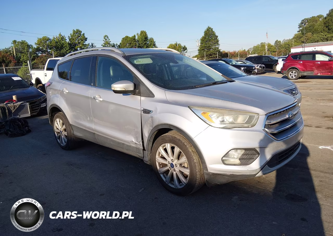 2017 Ford Escape Titanium – zdjęcie 1 z 17