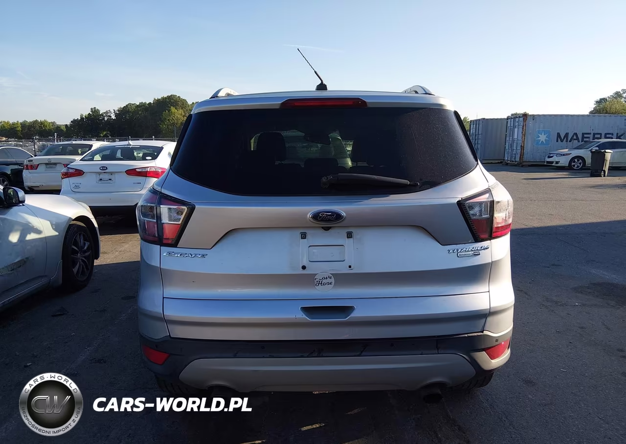 2017 Ford Escape Titanium VIN:1FMCU9JDXHUA02880 - 16