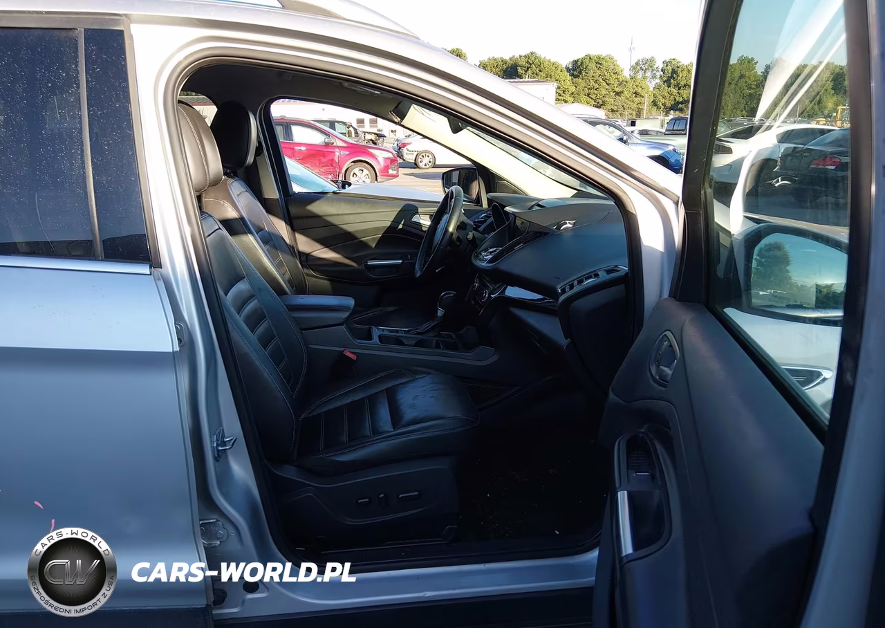 2017 Ford Escape Titanium VIN:1FMCU9JDXHUA02880 - 5
