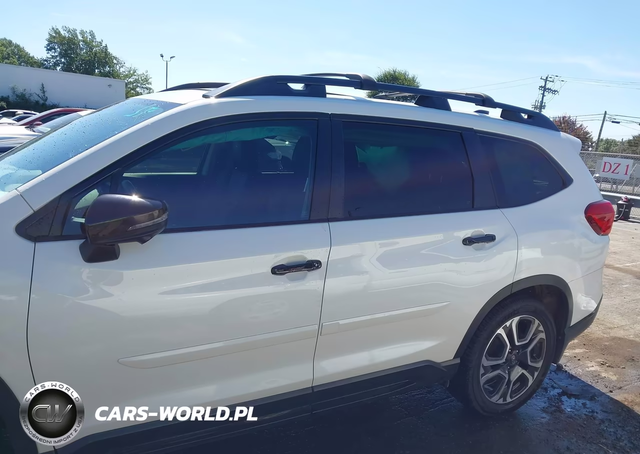 2023 Subaru Ascent Touring 7-Passenger VIN:4S4WMAWD1P3446449 - 14