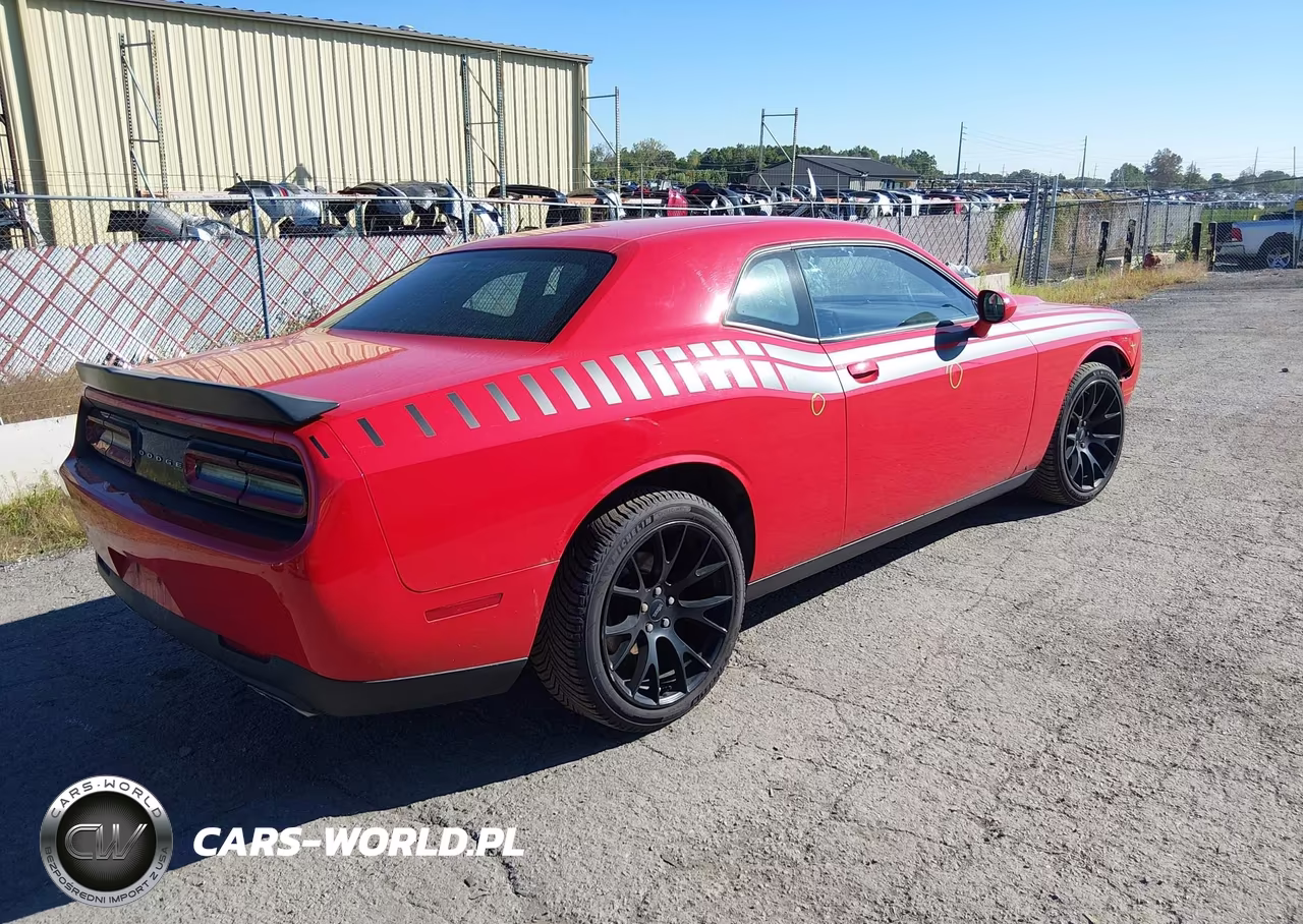 2016 Dodge Challenger Sxt VIN:2C3CDZAG8GH280309 - 4