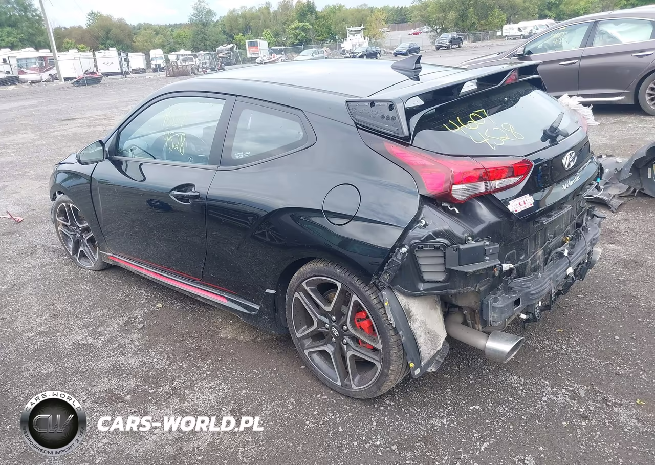 2022 Hyundai Veloster N VIN:KMHT36AH4NU013308 - 3