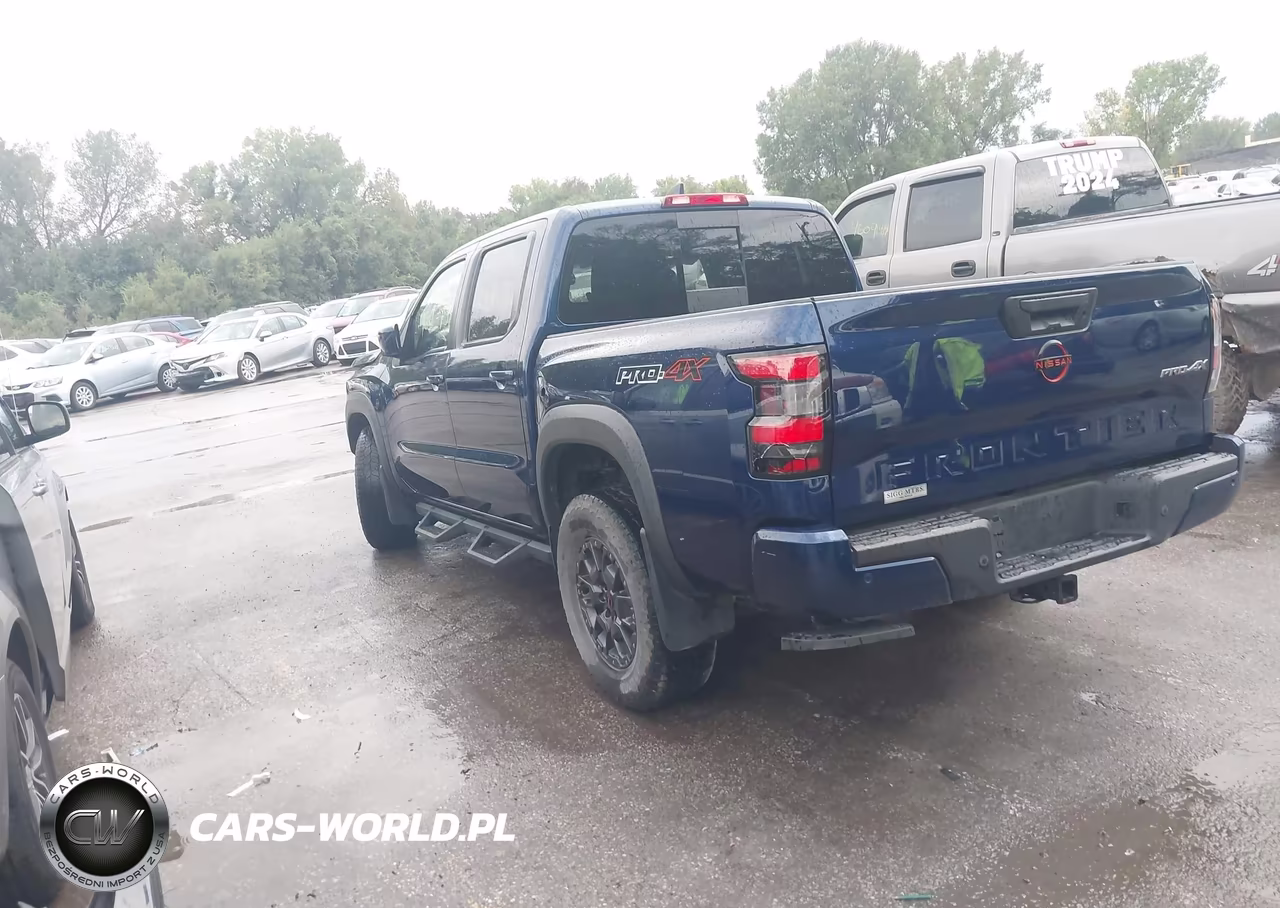 2023 Nissan Frontier Pro-4X 4X4 VIN:1N6ED1EK8PN644754 - 3