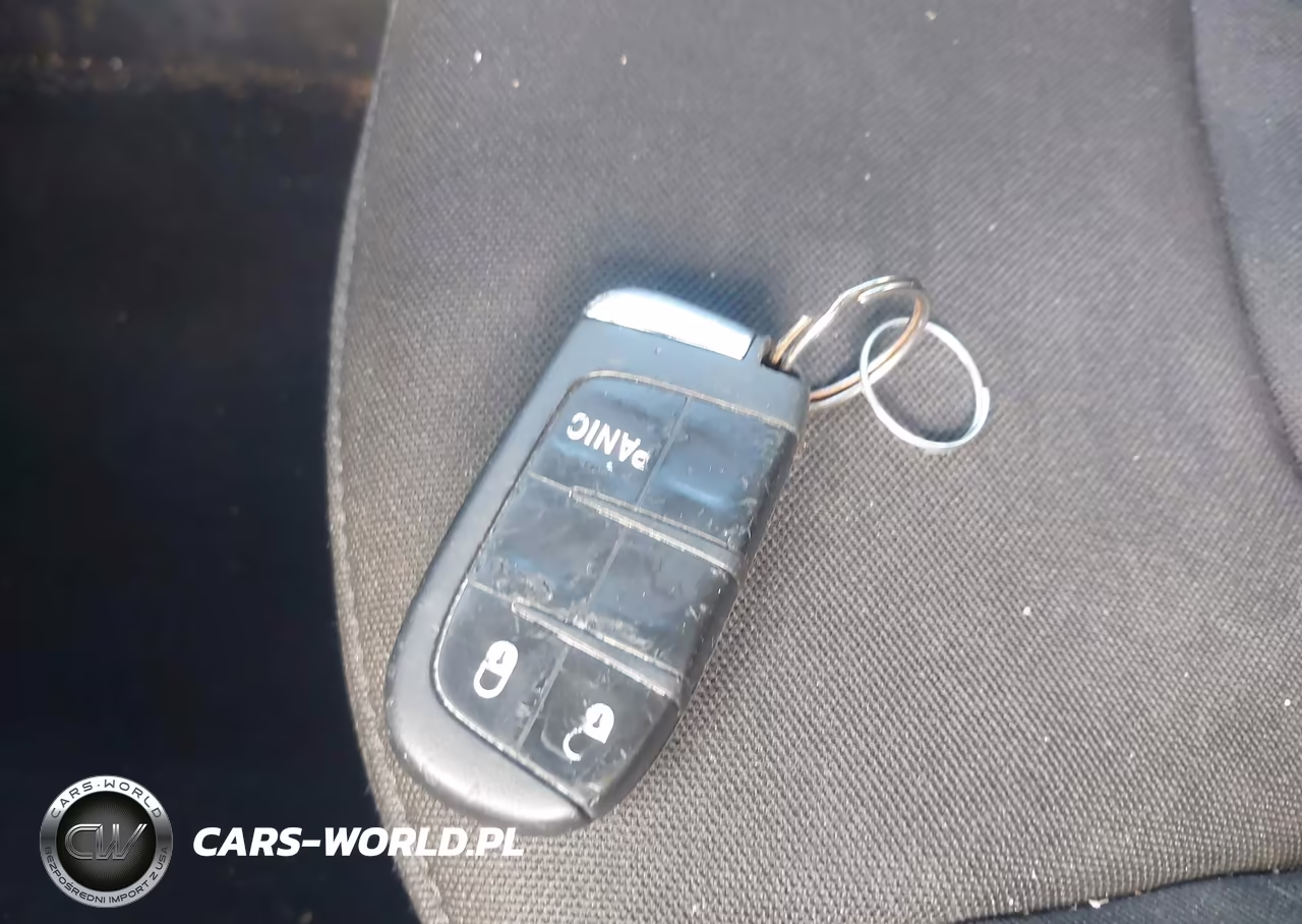 2018 Jeep Renegade Latitude Fwd VIN:ZACCJABB8JPJ59131 - 11