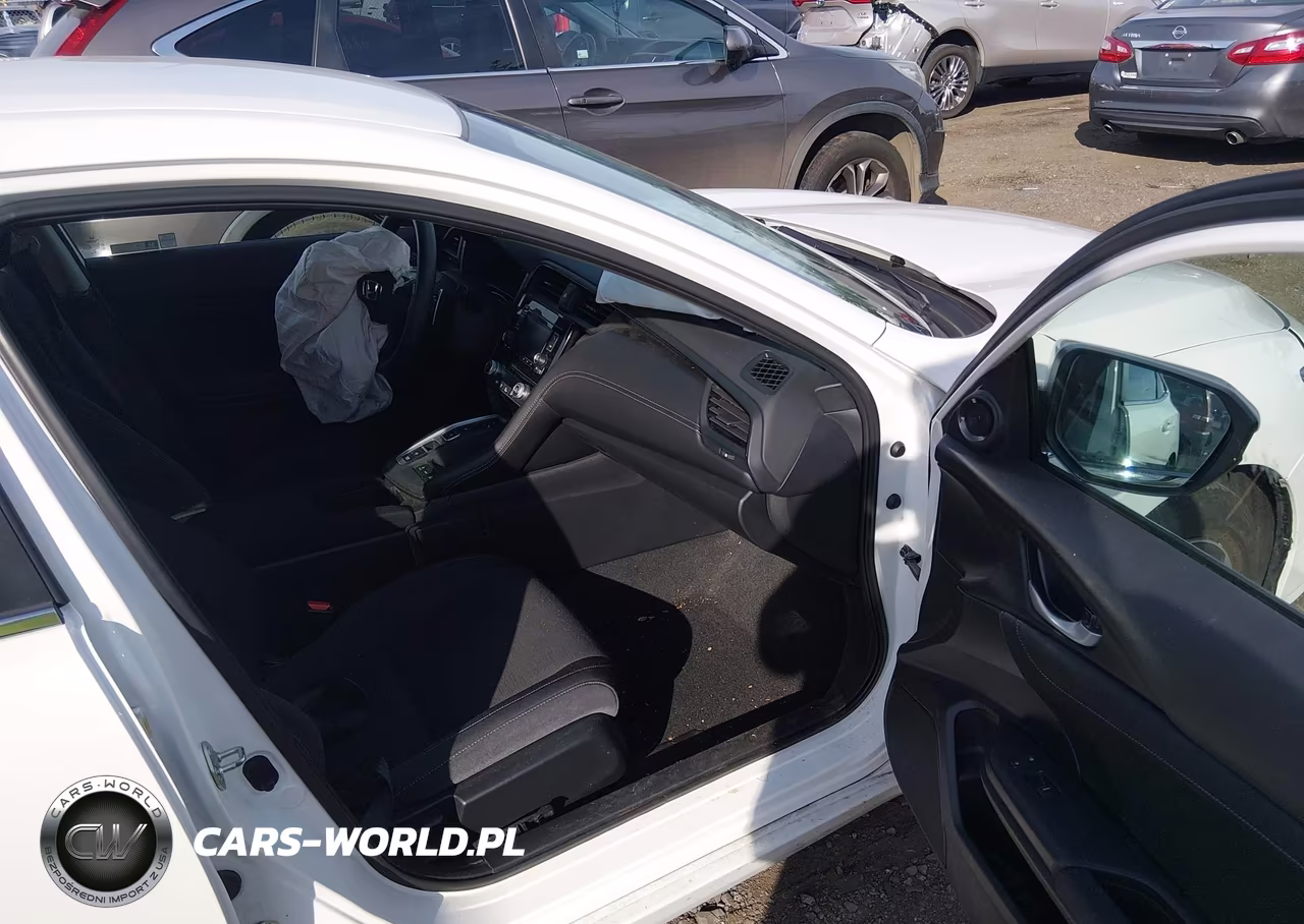 2019 Honda Insight Lx VIN:19XZE4F19KE028602 - 5