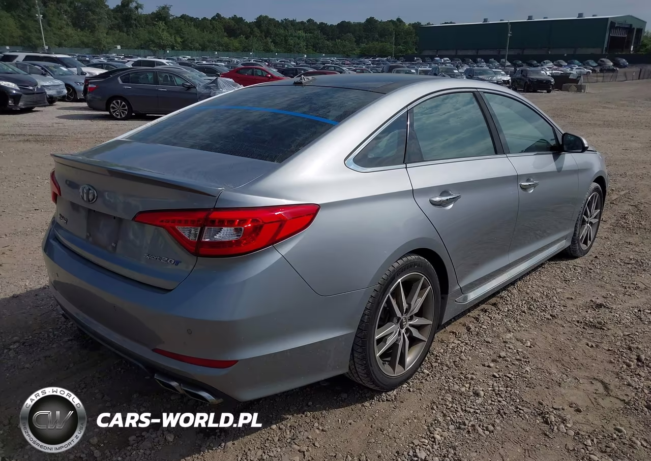 2015 Hyundai Sonata Sport 2.0T VIN:5NPE34AB3FH080054 - 4