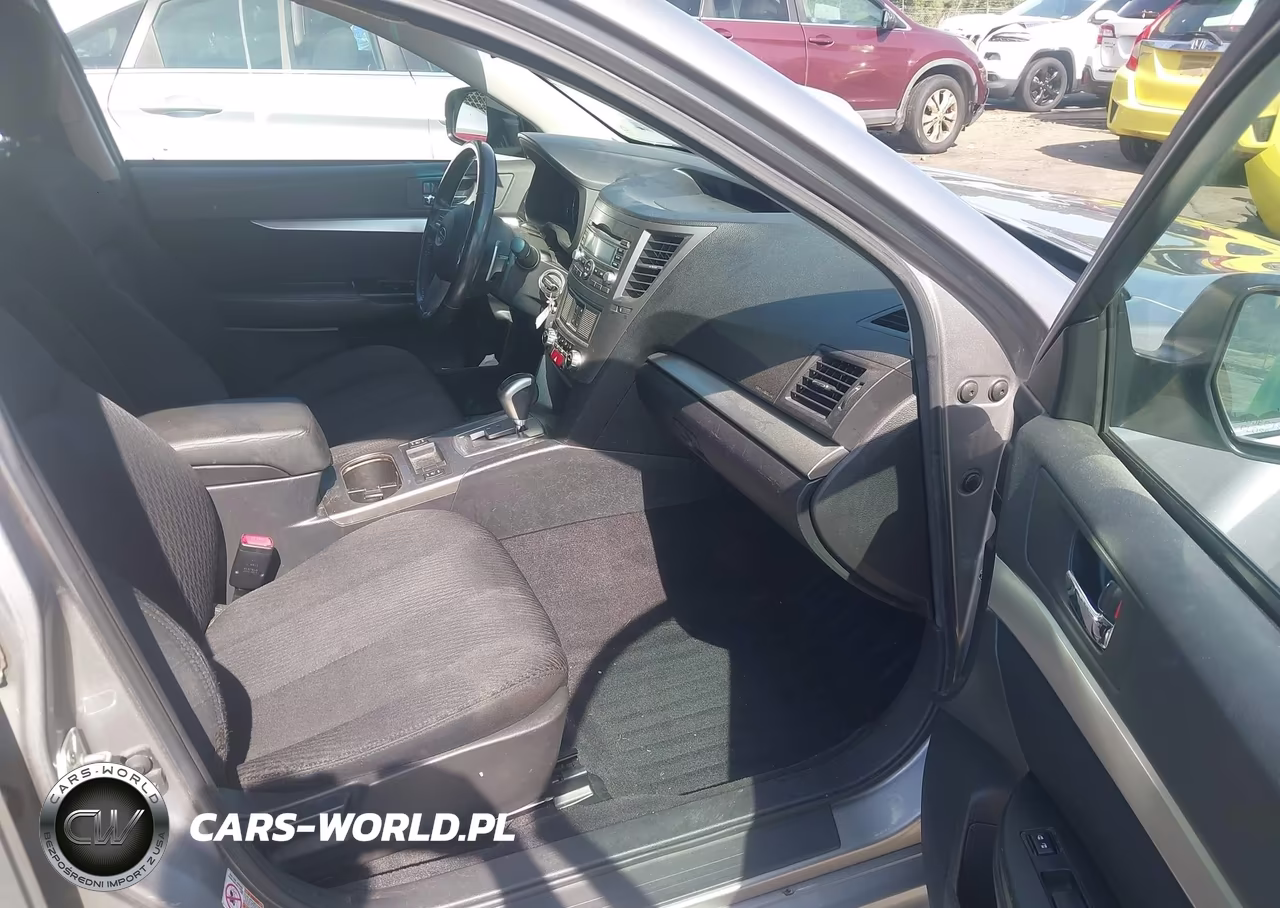 2010 Subaru Legacy 2.5I Premium VIN:4S3BMBG68A3220960 - 5