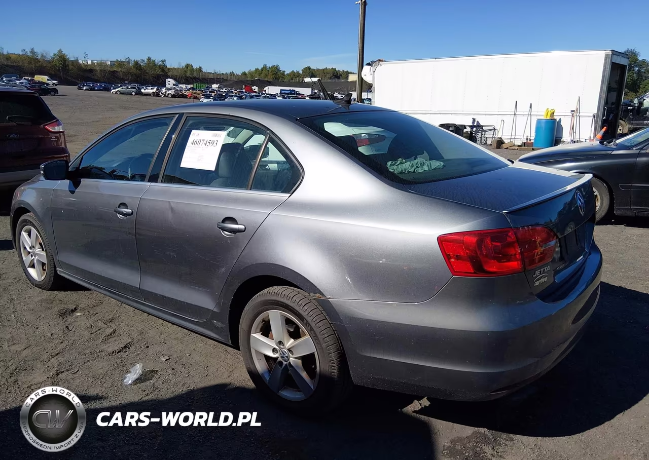 2012 Volkswagen Jetta 2.0L Tdi VIN:3VWLL7AJ5CM379418 - 3