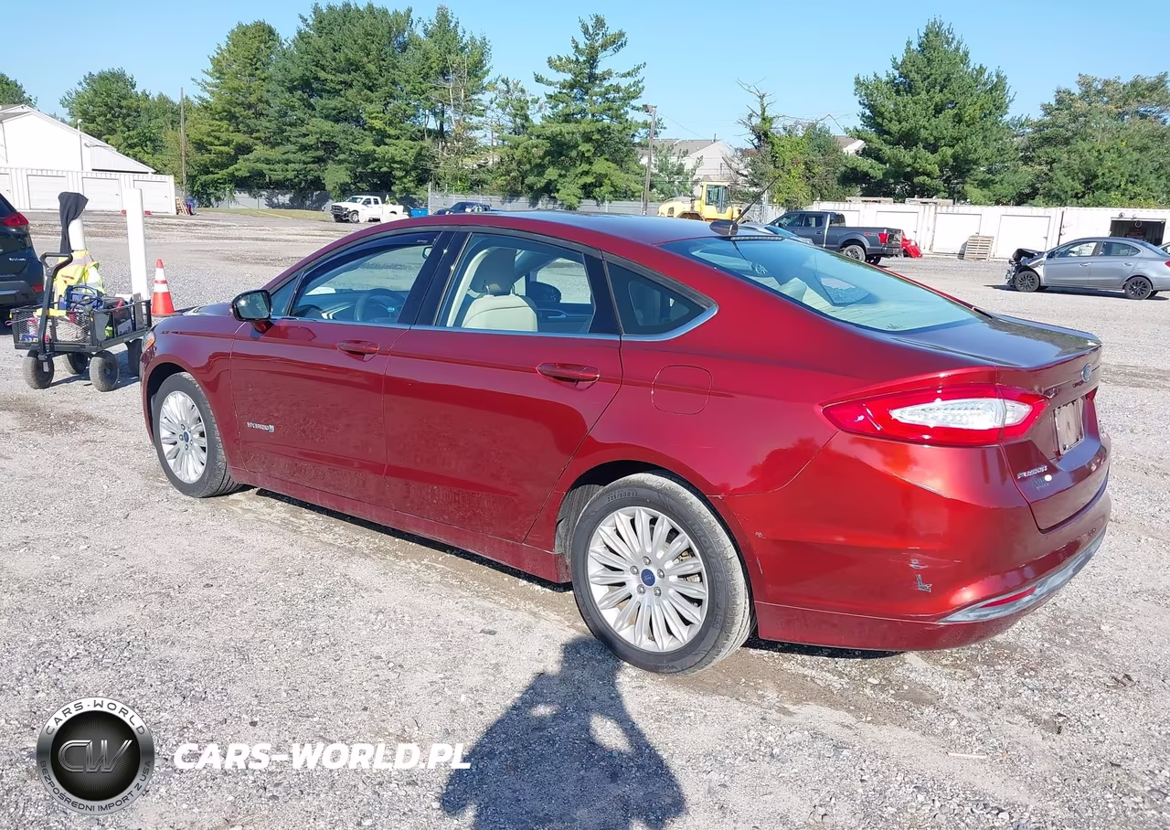 2014 Ford Fusion Hybrid Se VIN:3FA6P0LU3ER251080 - 3