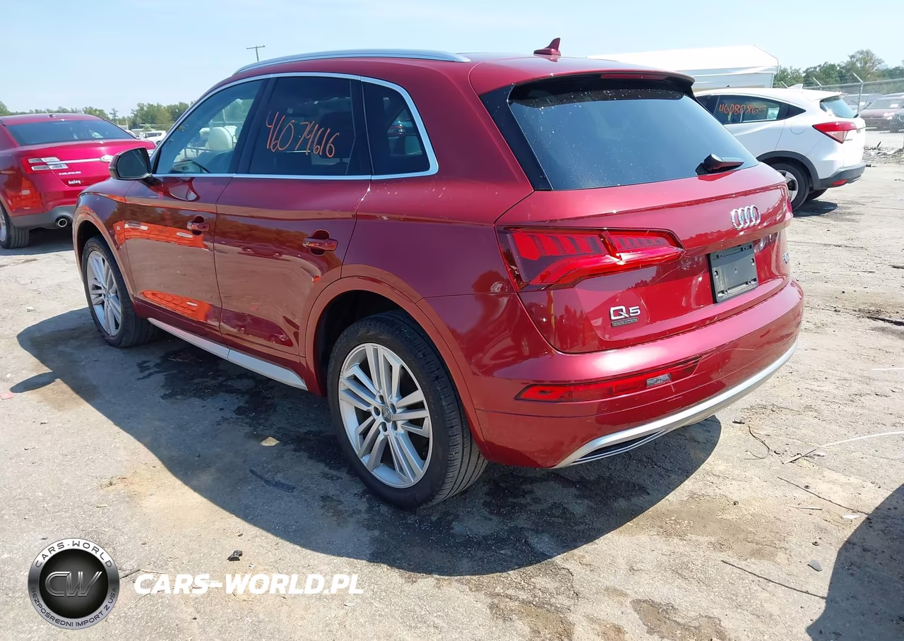2018 Audi Q5 2.0T Premium-2.0T Tech Premium VIN:WA1BNAFY2J2202352 - 3