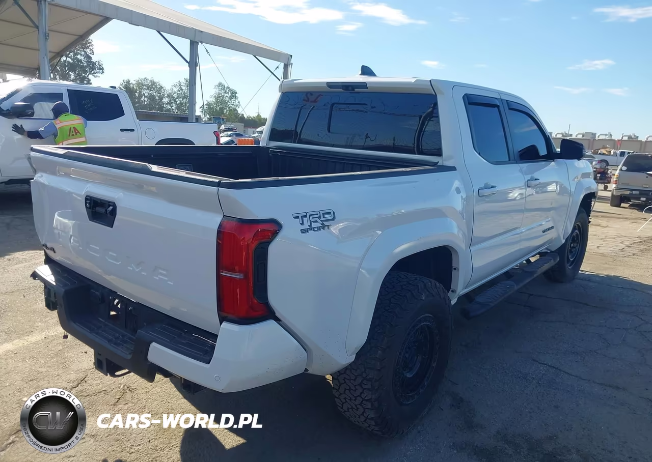 2024 Toyota Tacoma Trd Sport 4Wd VIN:3TMLB5JN0RM057503 - 4