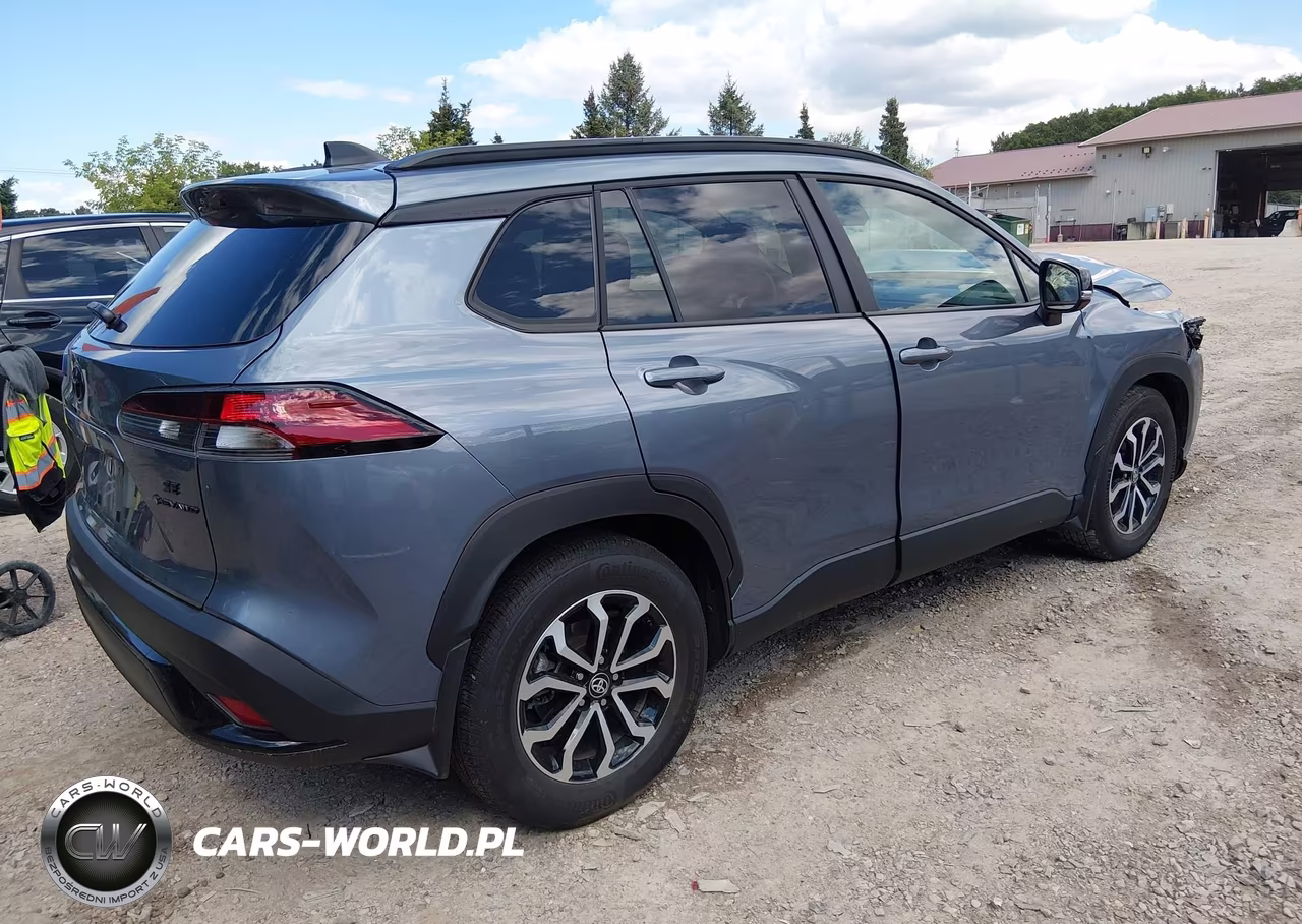 2026 Toyota Corolla Cross Hybrid Se VIN:7MUFBABGXTV099924 - 4