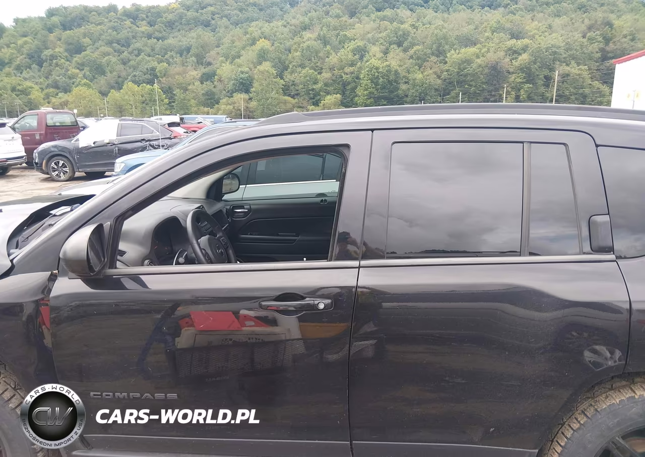 2013 Jeep Compass Latitude VIN:1C4NJDEB8DD274680 - 15