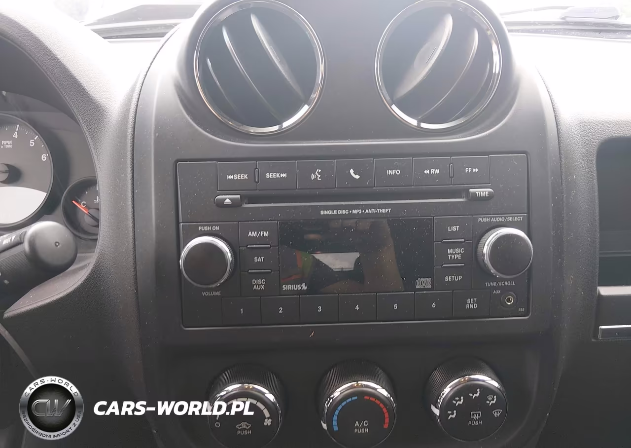 2013 Jeep Compass Latitude VIN:1C4NJDEB8DD274680 - 20