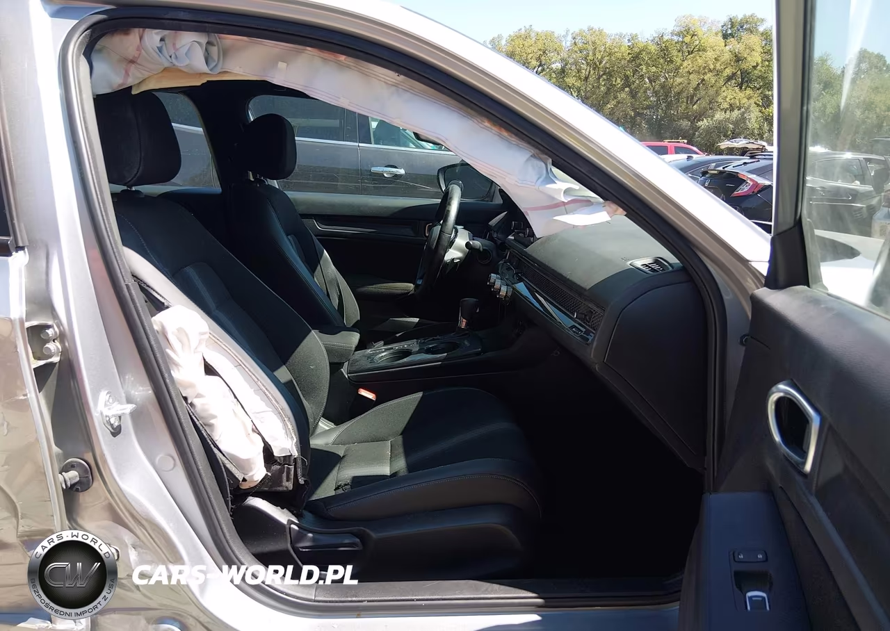2022 Honda Civic Sport VIN:2HGFE2F5XNH584003 - 5