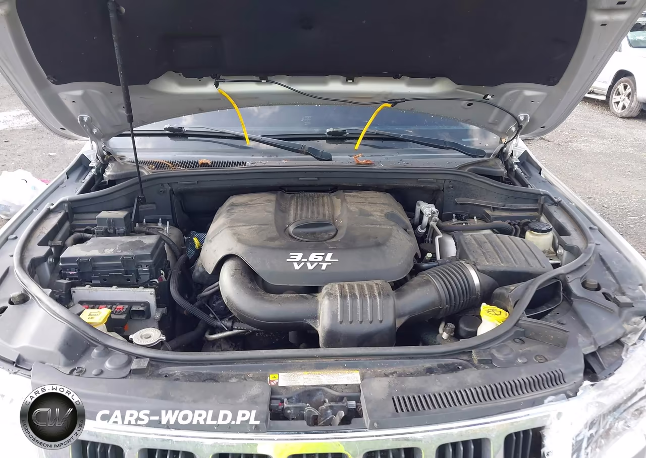 2012 Jeep Grand Cherokee Laredo VIN:1C4RJFAG4CC202801 - 10