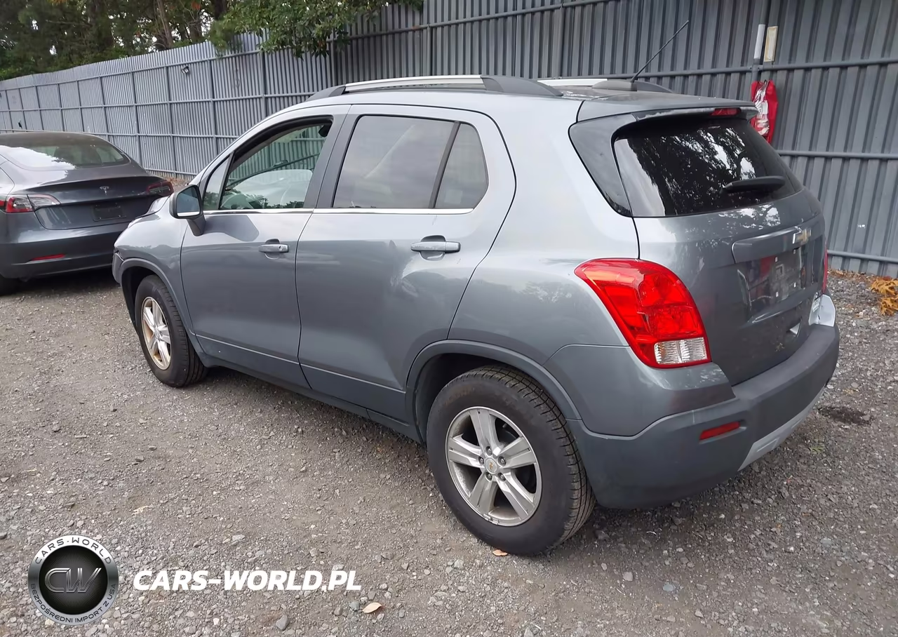 2015 Chevrolet Trax Lt VIN:KL7CJLSB8FB184883 - 3