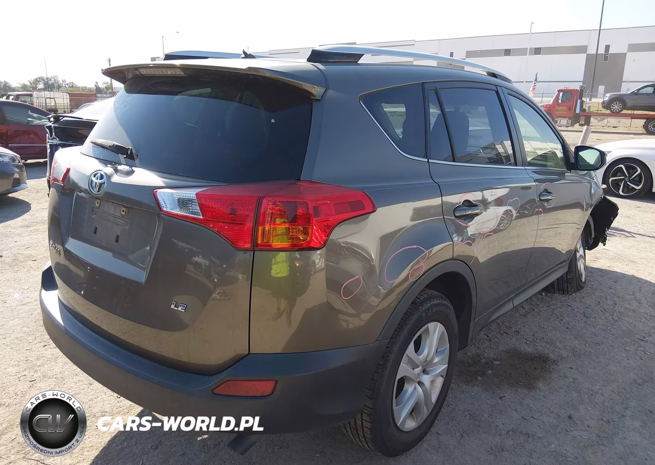 2015 Toyota Rav4 Le VIN:JTMZFREV6FD075186 - 4