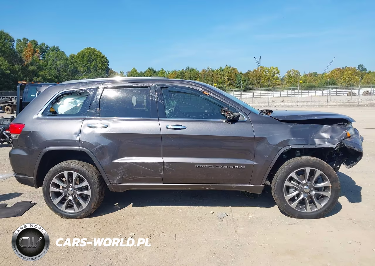 2018 Jeep Grand Cherokee Overland 4X4 VIN:1C4RJFCG9JC314486 - 13