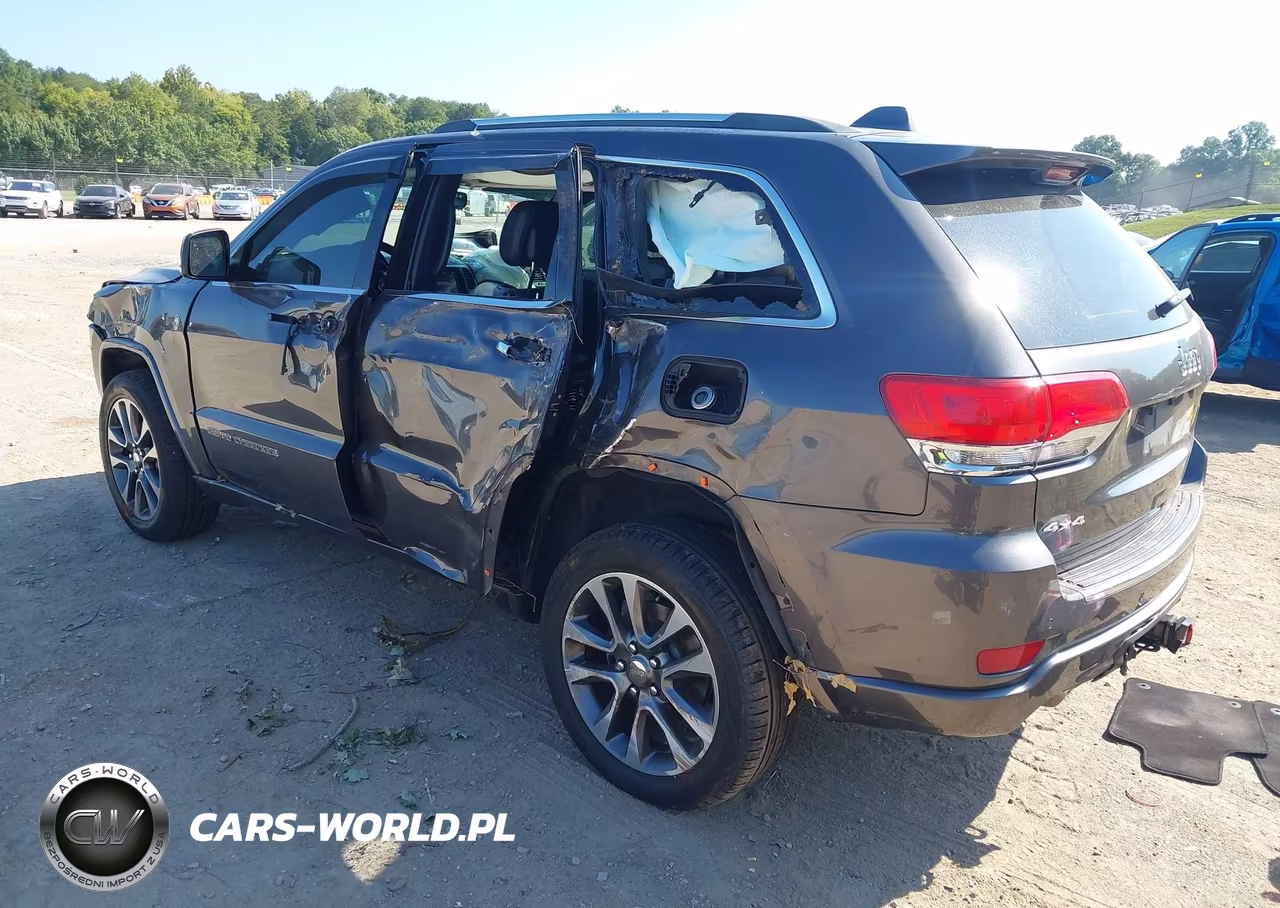 2018 Jeep Grand Cherokee Overland 4X4 VIN:1C4RJFCG9JC314486 - 3