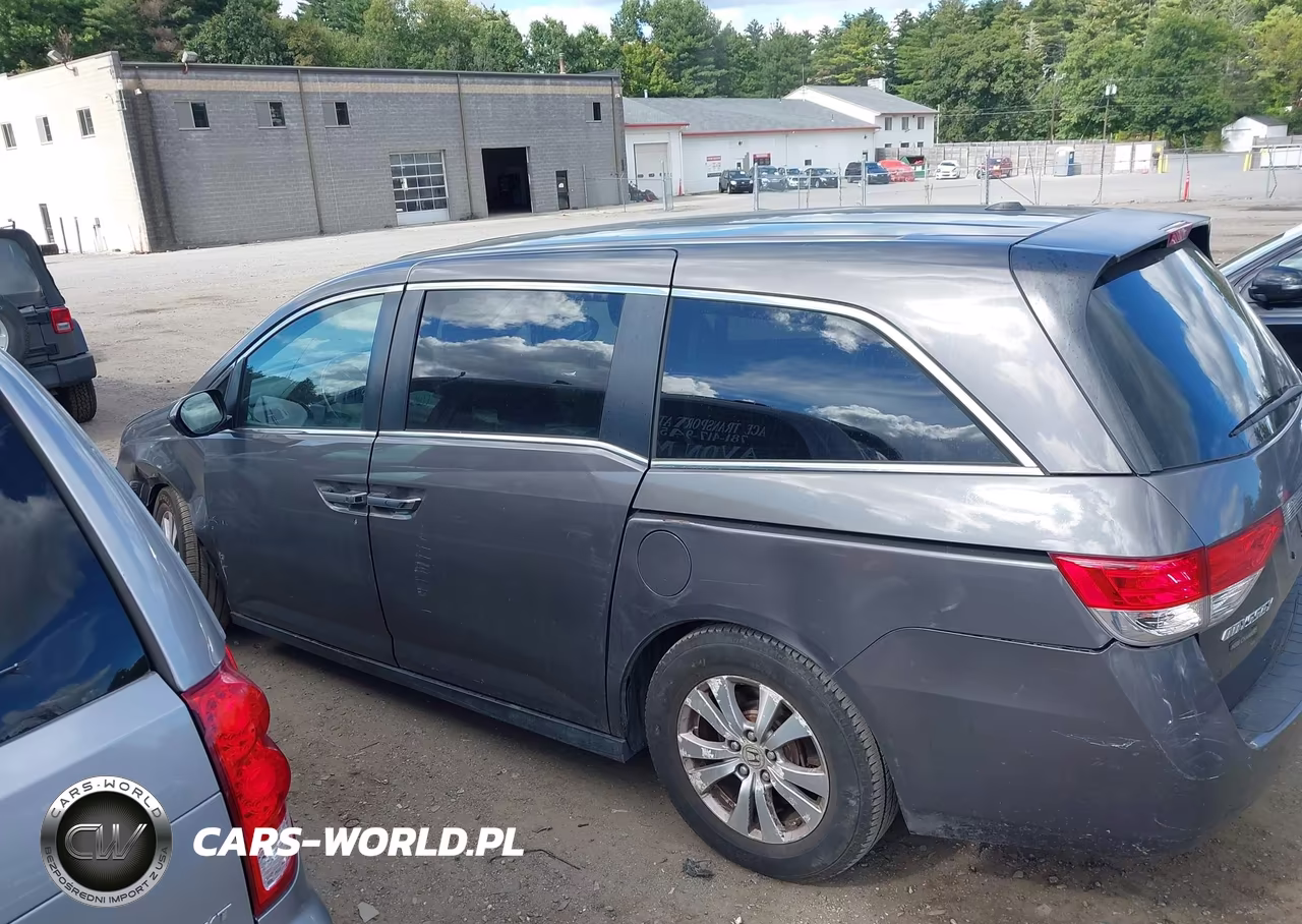 2015 Honda Odyssey Ex-L VIN:5FNRL5H61FB047682 - 14