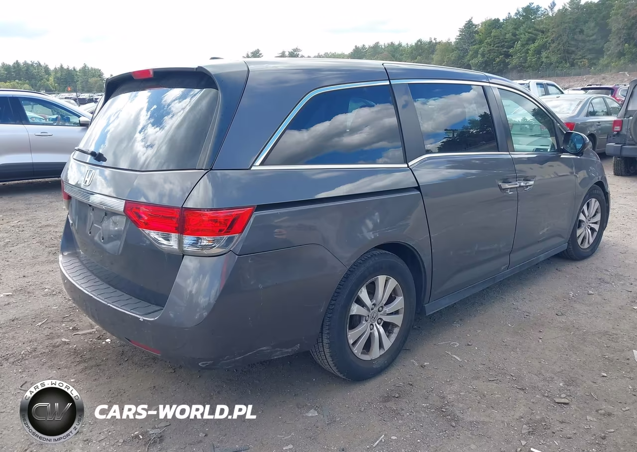 2015 Honda Odyssey Ex-L VIN:5FNRL5H61FB047682 - 4