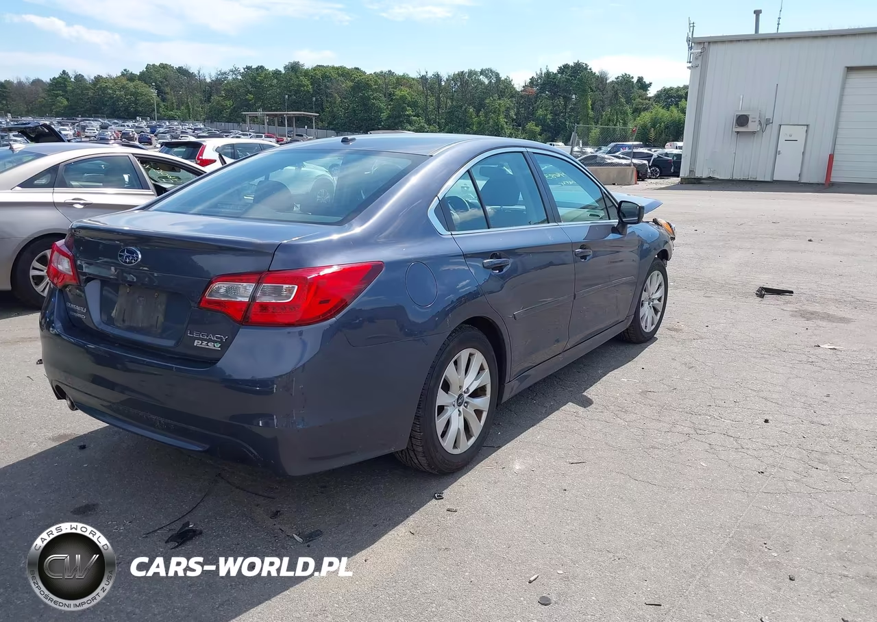 2015 Subaru Legacy 2.5I Premium VIN:4S3BNAC60F3064224 - 4