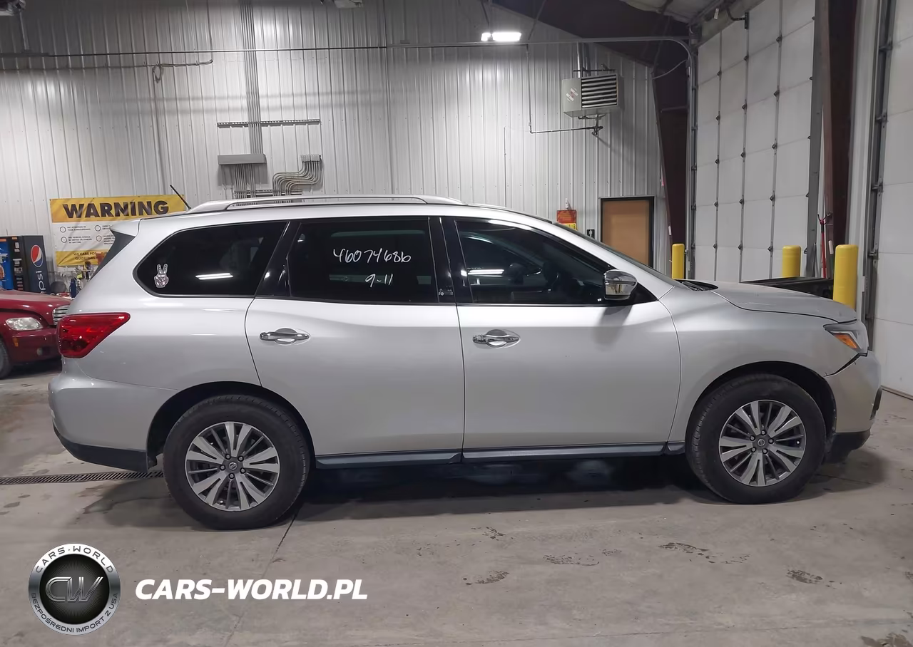 2017 Nissan Pathfinder Platinum-S-Sl-Sv VIN:5N1DR2MM6HC625573 - 13