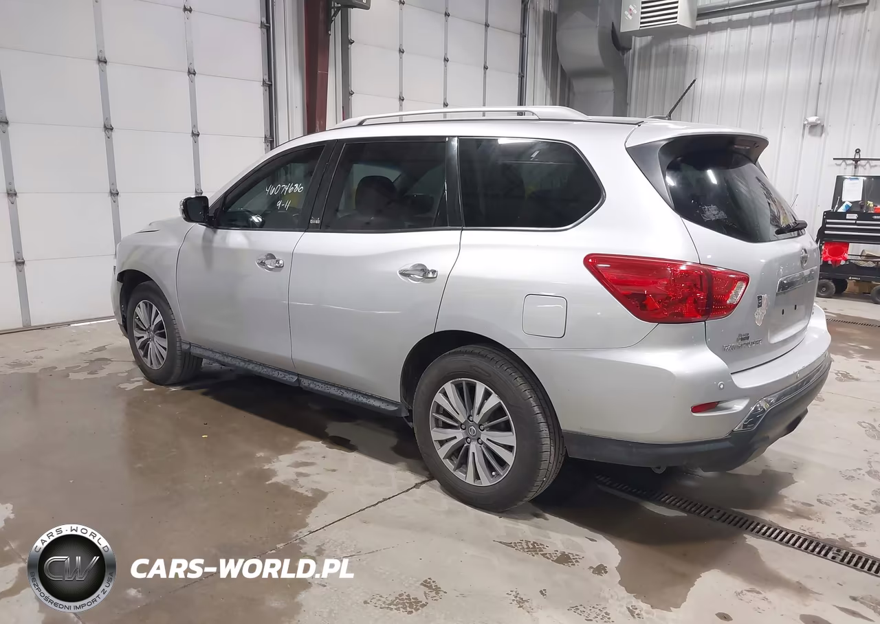 2017 Nissan Pathfinder Platinum-S-Sl-Sv VIN:5N1DR2MM6HC625573 - 3