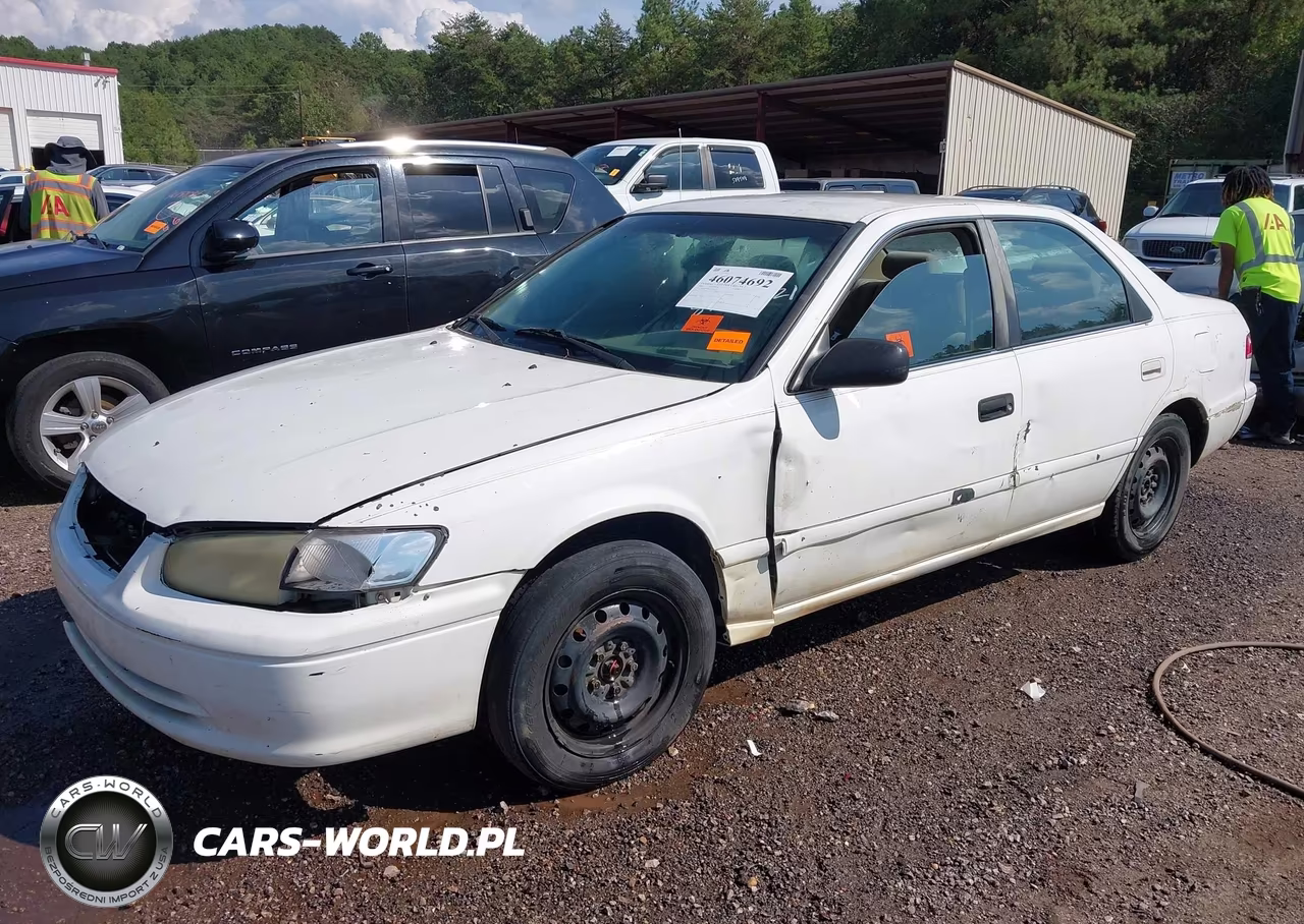 2001 Toyota Camry Le VIN:4T1BG22K31U822621 - 2