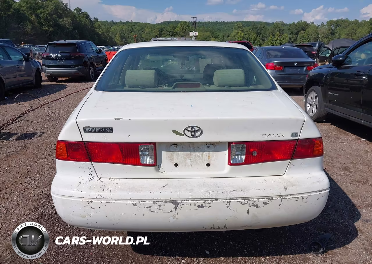 2001 Toyota Camry Le VIN:4T1BG22K31U822621 - 21