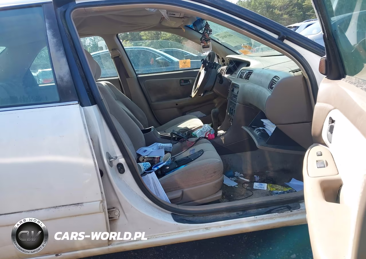 2001 Toyota Camry Le VIN:4T1BG22K31U822621 - 5