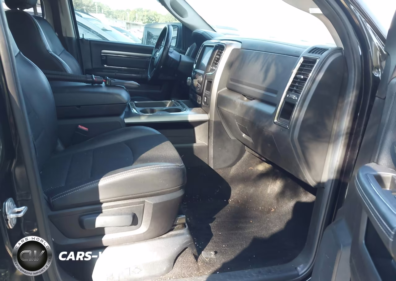 2016 Ram 1500 Sport VIN:1C6RR7MT7GS272139 - 5