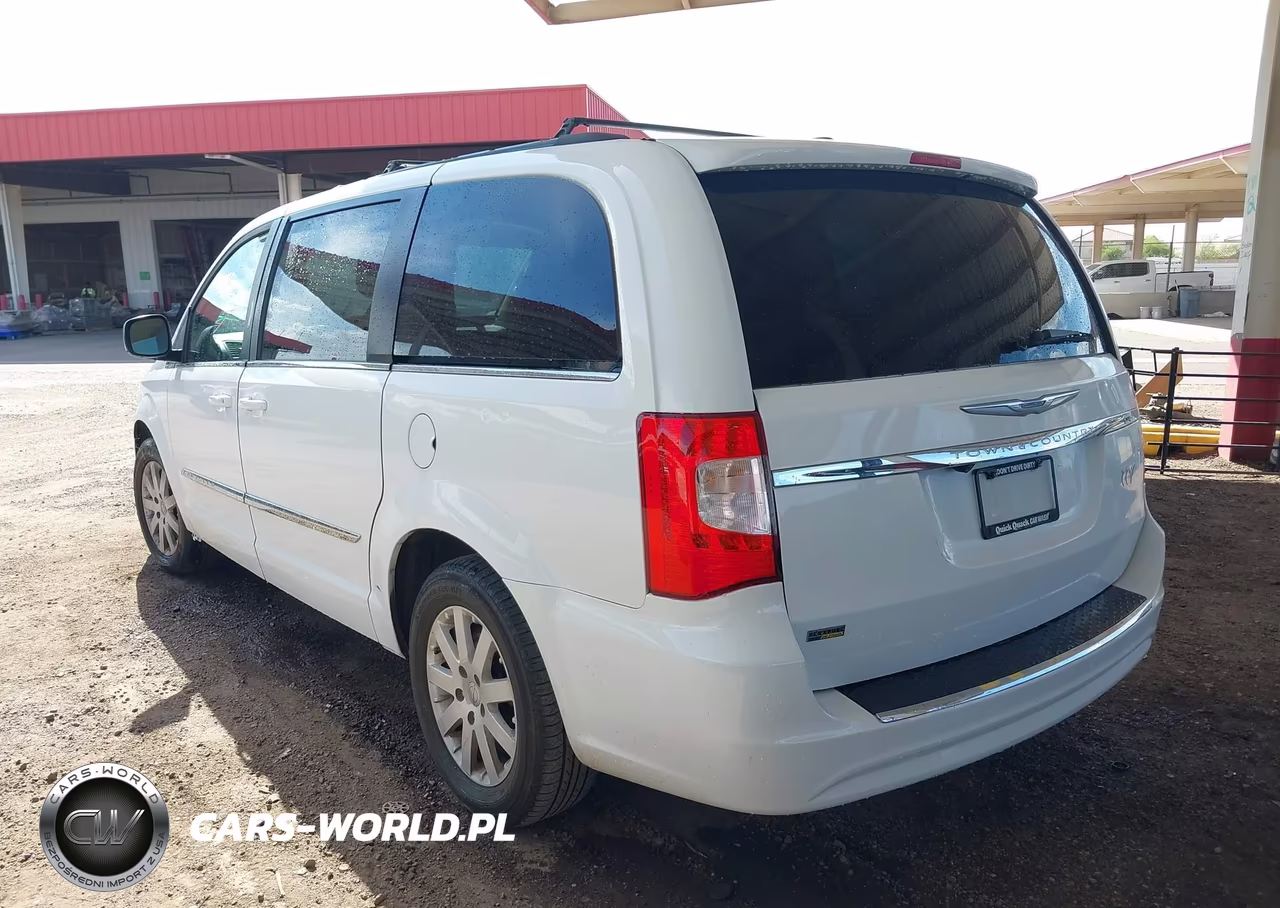 2014 Chrysler Town & Country Touring VIN:2C4RC1BG4ER440332 - 3