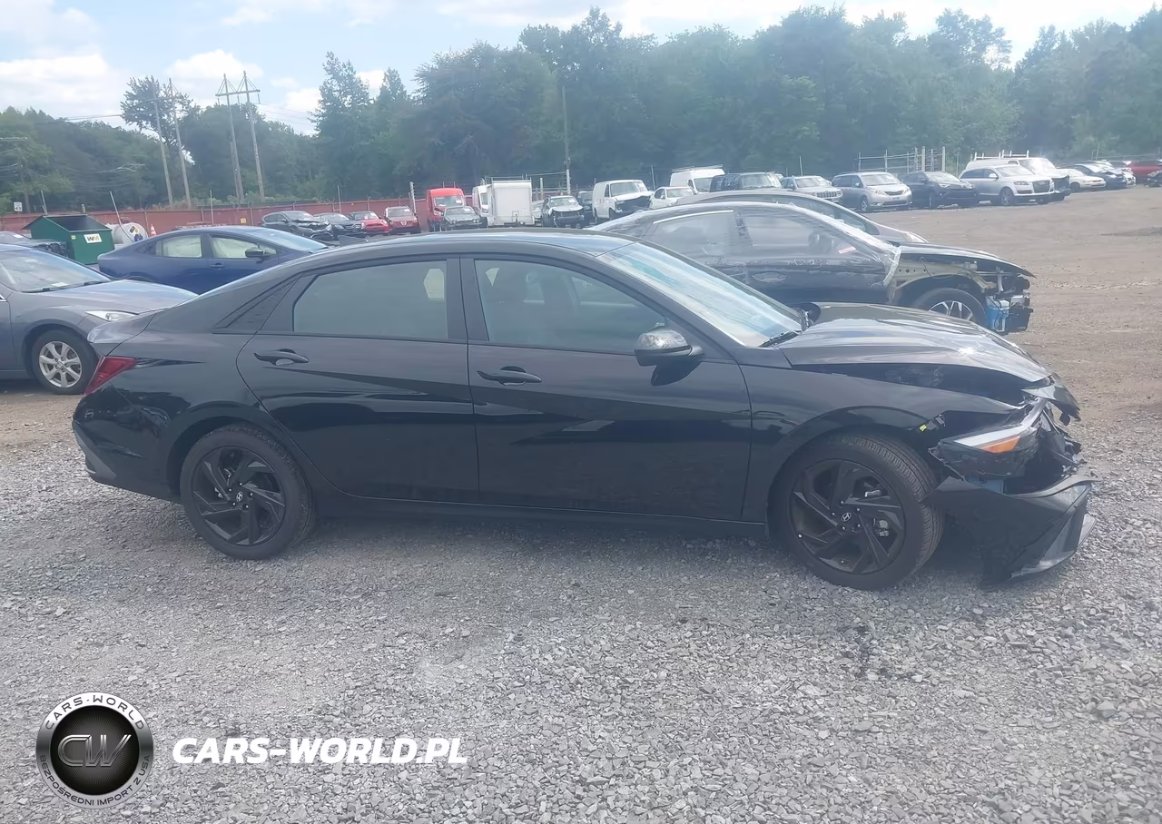 2026 Hyundai Elantra Sel Sport VIN:KMHLM4DG9TU224022 - 13