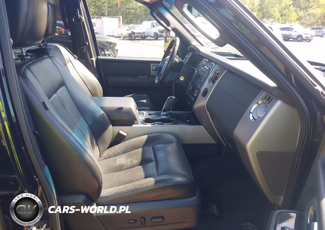 2012 Ford Expedition Limited VIN:1FMJU2A50CEF59145 - 5