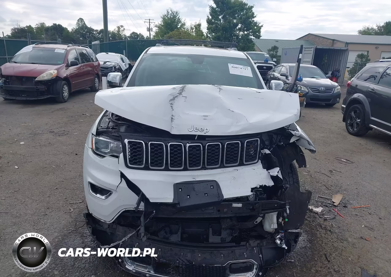 2019 Jeep Grand Cherokee Limited 4X4 VIN:1C4RJFBG0KC552391 - 13