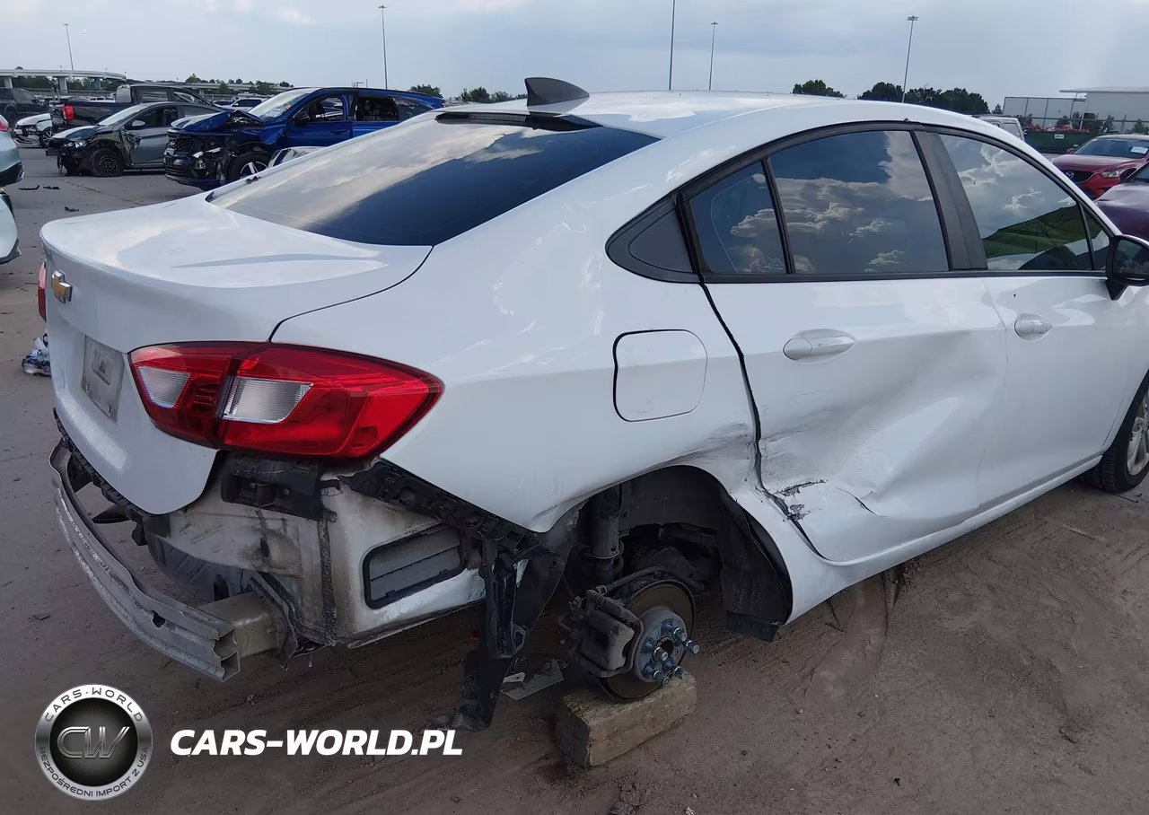 2019 Chevrolet Cruze Ls VIN:1G1BC5SM3K7127535 - 6