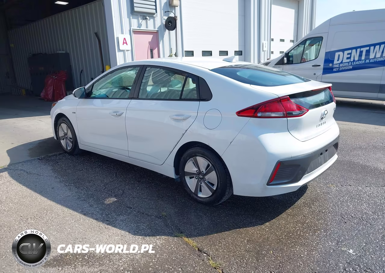 2020 Hyundai Ioniq Hybrid Blue VIN:KMHC65LC2LU233482 - 3