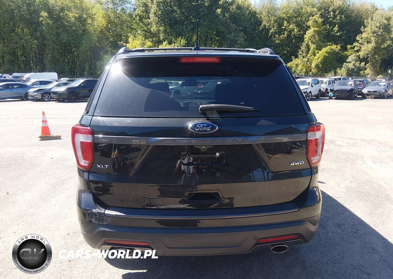 2018 Ford Explorer Xlt VIN:1FM5K8D81JGB05939 - 16