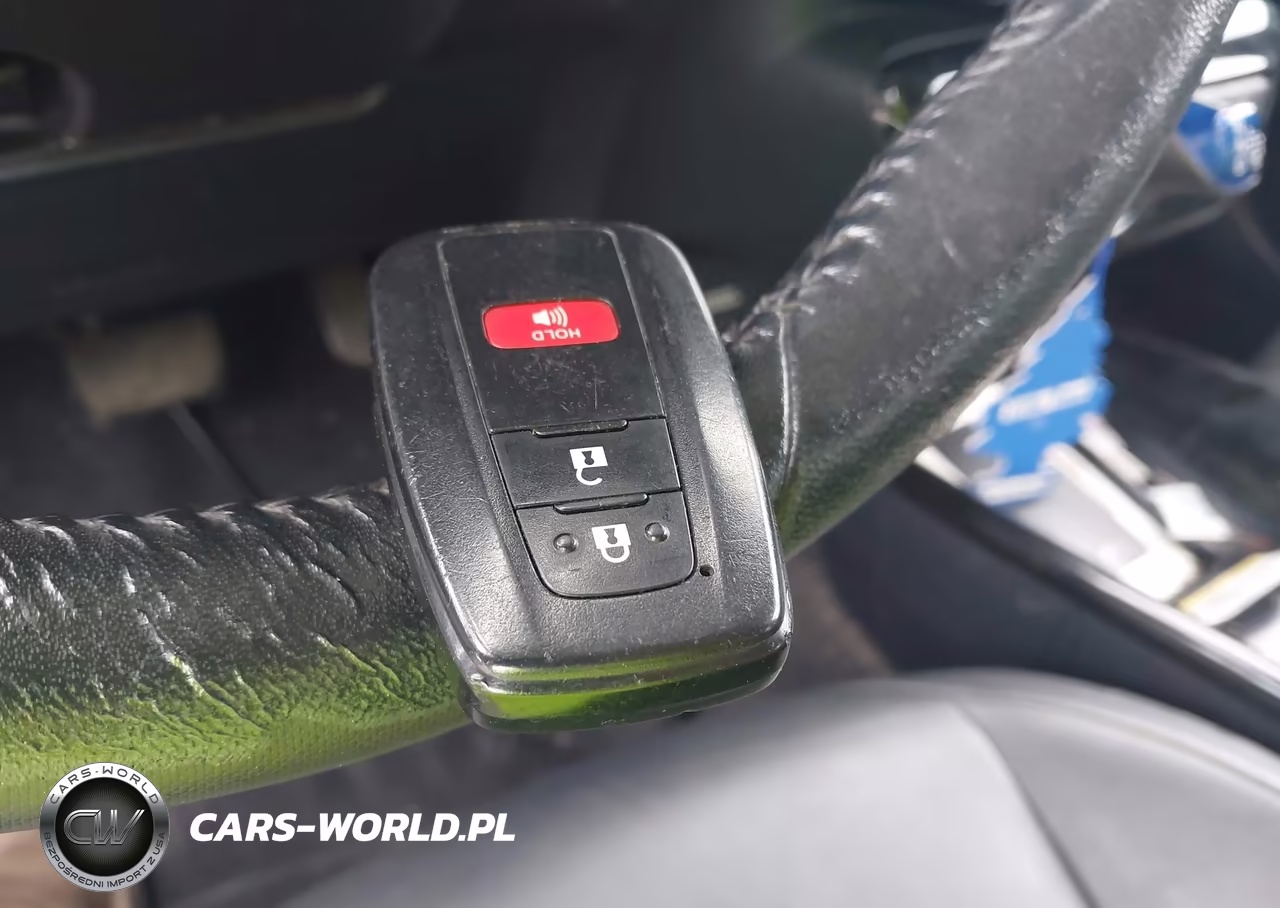 2016 Toyota Prius VIN:JTDKARFU4G3015470 - 11