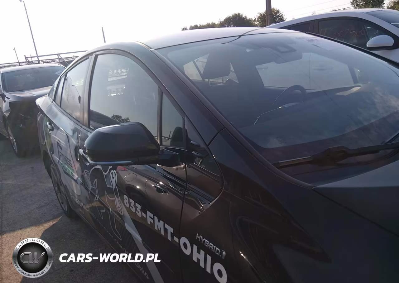 2016 Toyota Prius VIN:JTDKARFU4G3015470 - 13