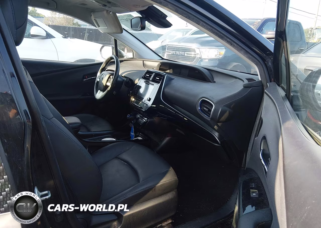 2016 Toyota Prius VIN:JTDKARFU4G3015470 - 5