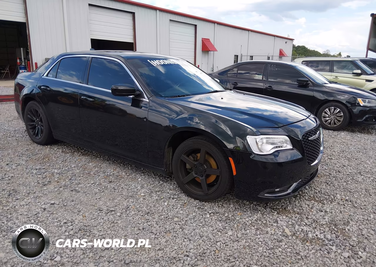 2016 Chrysler 300 Anniversary Edition VIN:2C3CCAAG1GH244014 - 1