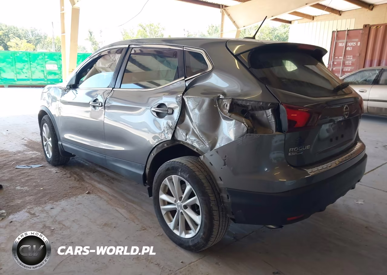 2018 Nissan Rogue Sport S VIN:JN1BJ1CP0JW186208 - 3