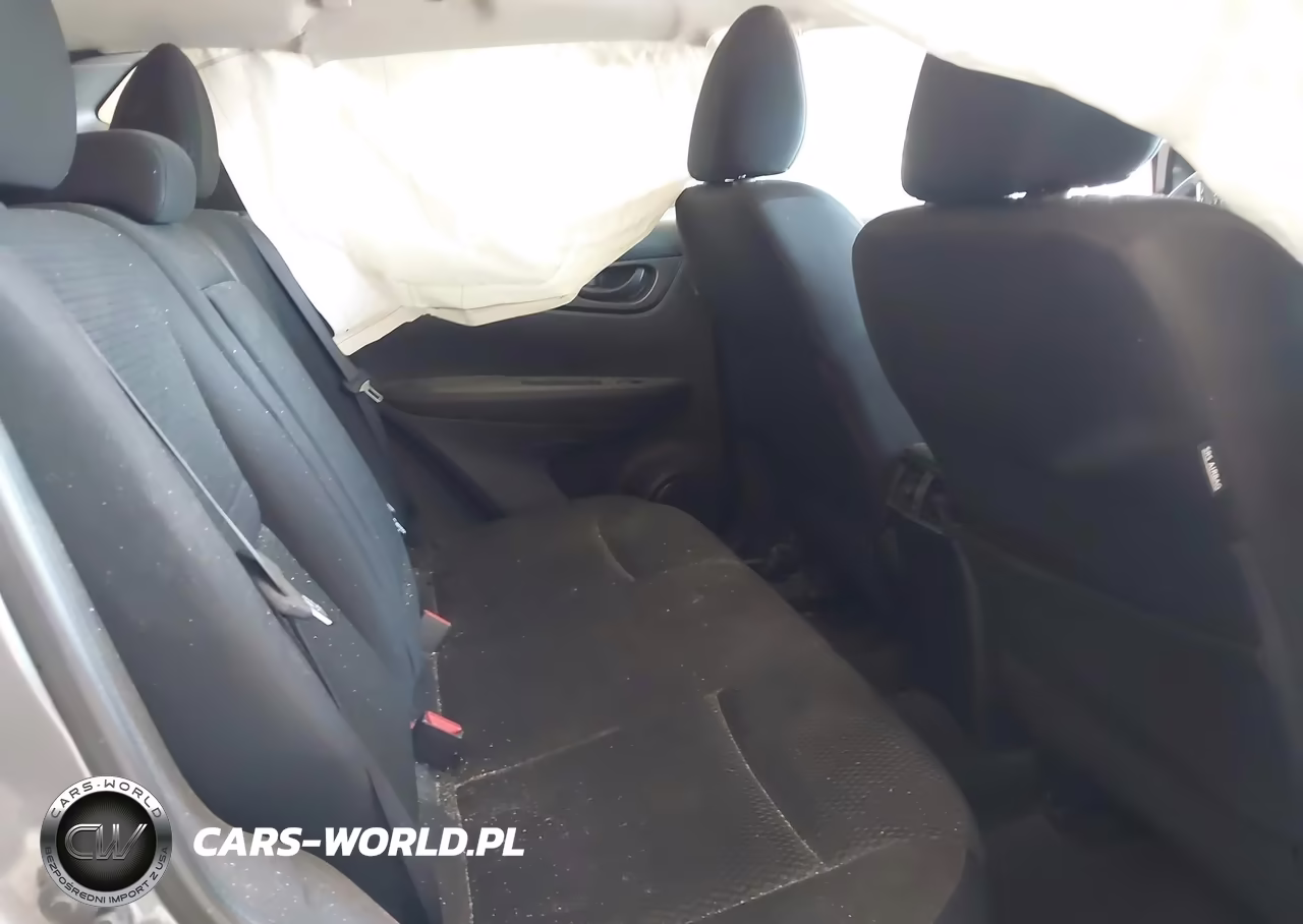 2018 Nissan Rogue Sport S VIN:JN1BJ1CP0JW186208 - 8