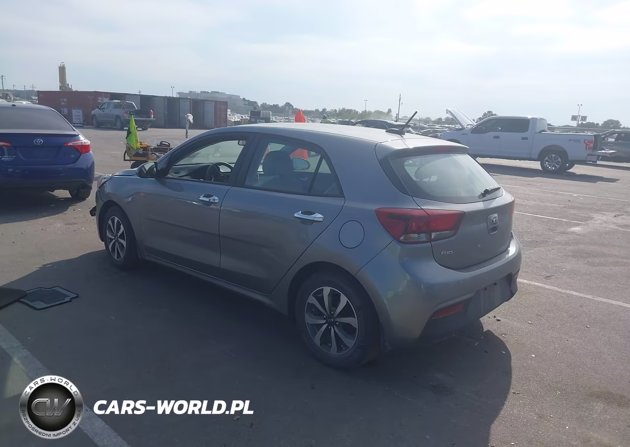2021 Kia Rio 5-Door S VIN:3KPA25AD1ME406900 - 3