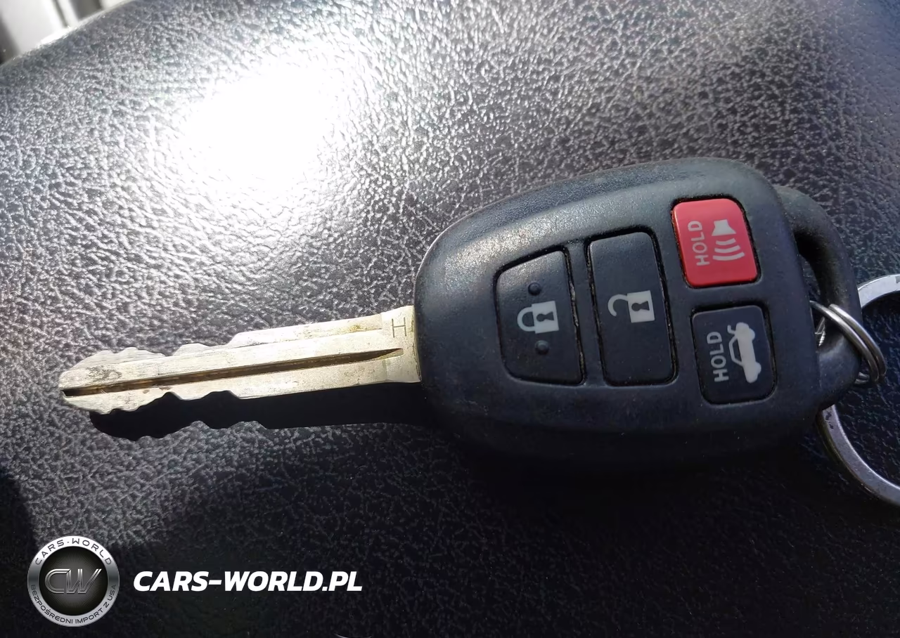 2016 Toyota Camry Le VIN:4T4BF1FK4GR540574 - 11