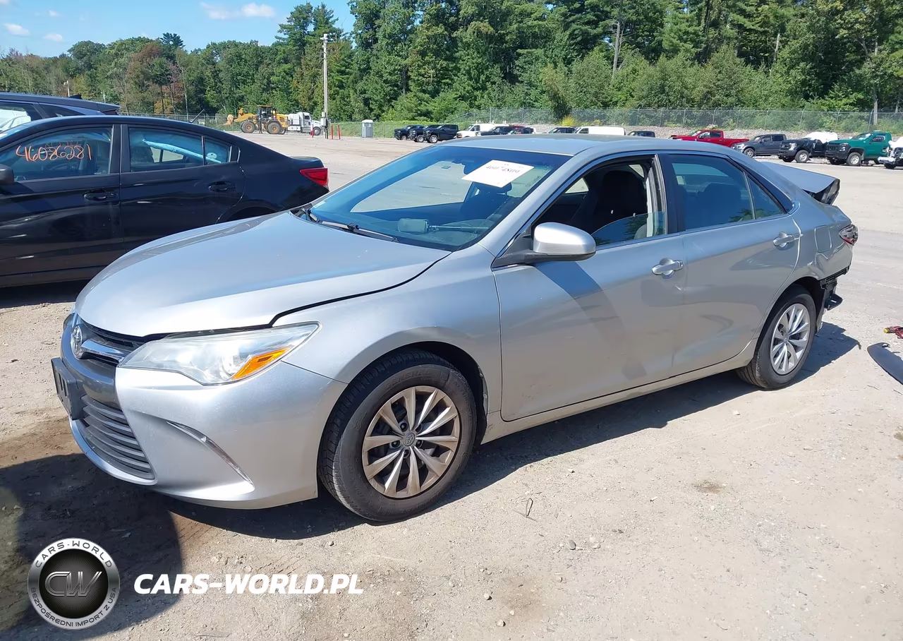 2016 Toyota Camry Le VIN:4T4BF1FK4GR540574 - 2